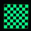 Echiquier phosphorescent vert, blanc le jour