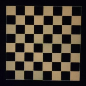 Plateau d’échecs Phosphorescent rouge dans le noir