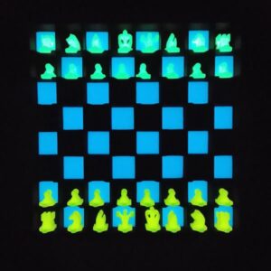 Echiquier mural phosphorescent