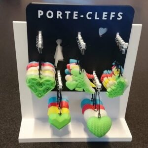 Présentoir porte-clefs cœurs phosphorescent